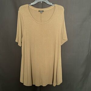 Women’s knit swing top